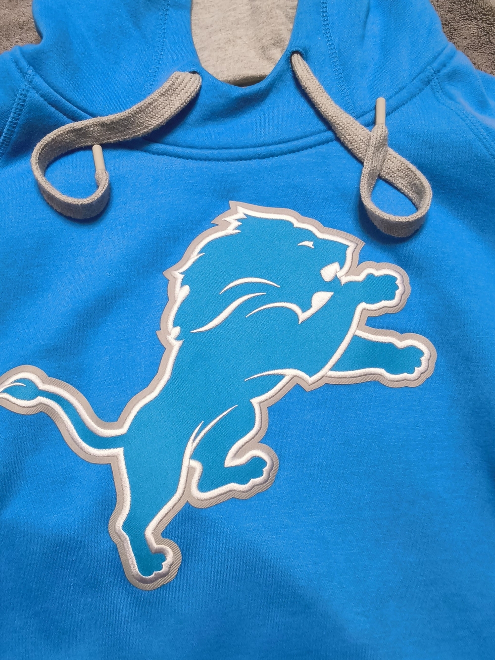 Detriot Lions Men's Antigua Blue Victory Hoodie